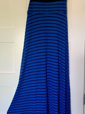 BCBGMaxAzria Blue and Black Striped Maxi Skirt